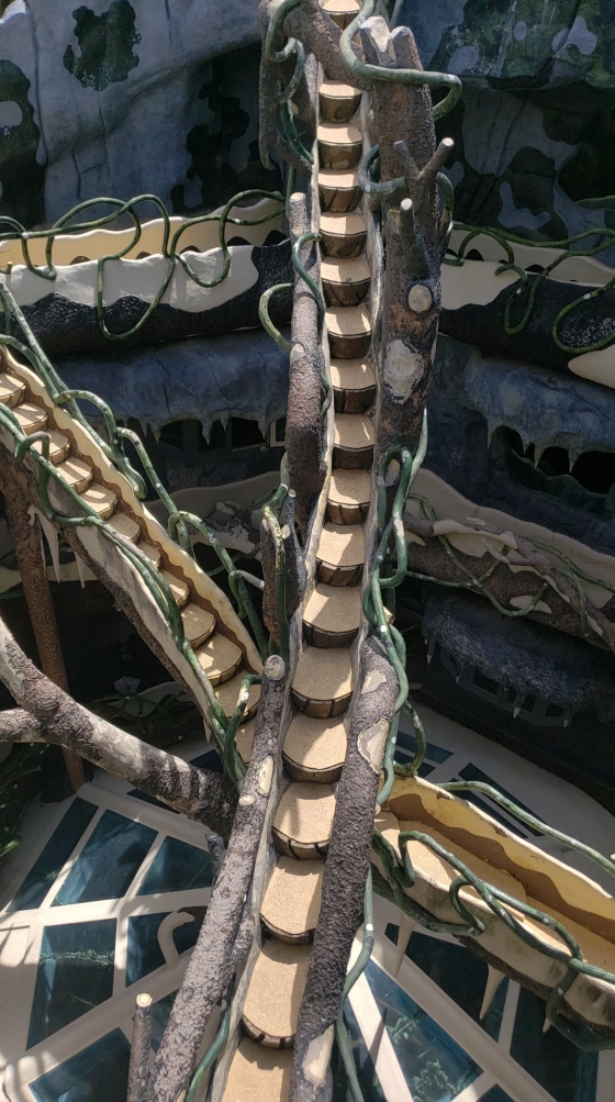 Đáy biển trên cao nguyên tầng 3